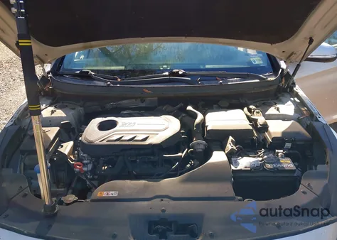 2015 Hyundai Sonata Sport 2.0T from USA, damaged, VIN 5NPE34AB8FH208806